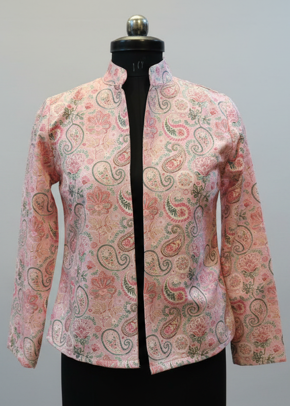 Elevate Your Look With This Stunning Women's Jacket